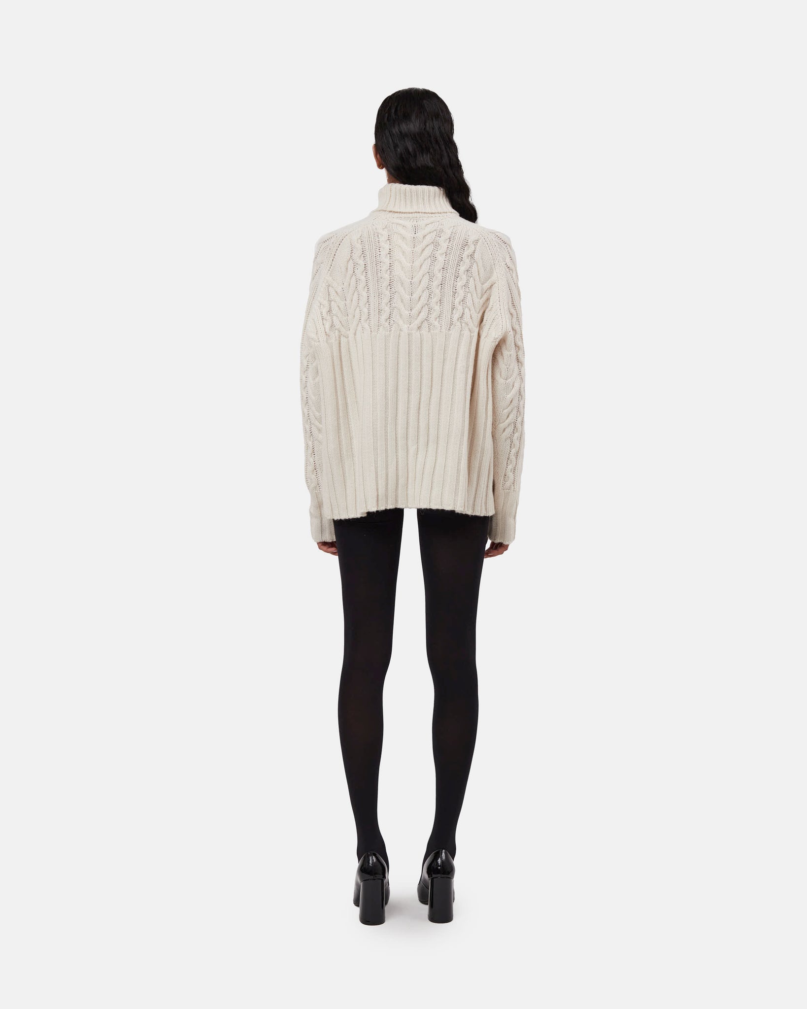 KAIA SWEATER - FINAL SALE