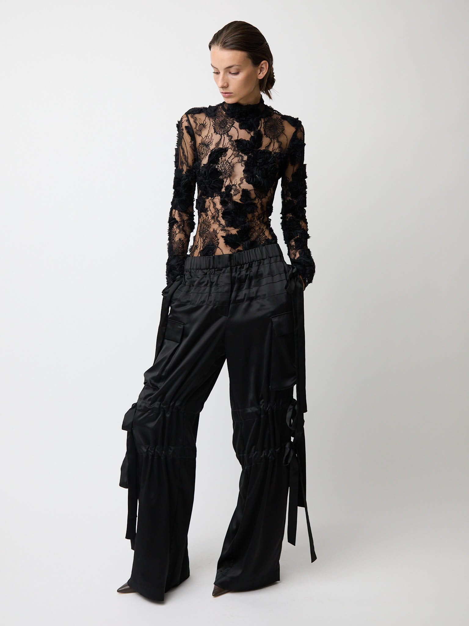 The Odin tie trousers in satin