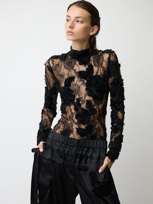 The Freja top in black lace