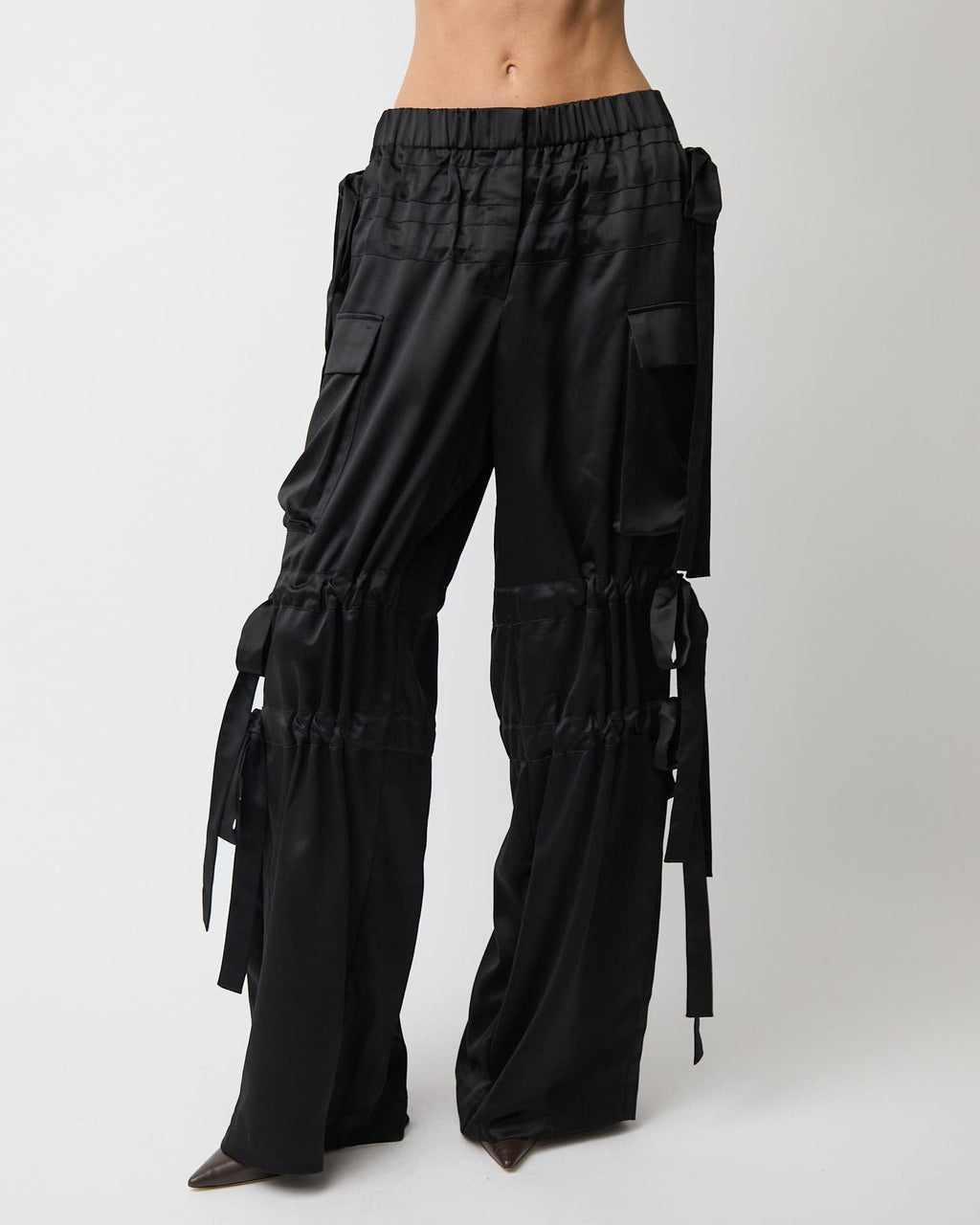 The Odin tie trousers in satin