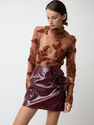 The Freja top in brown lace