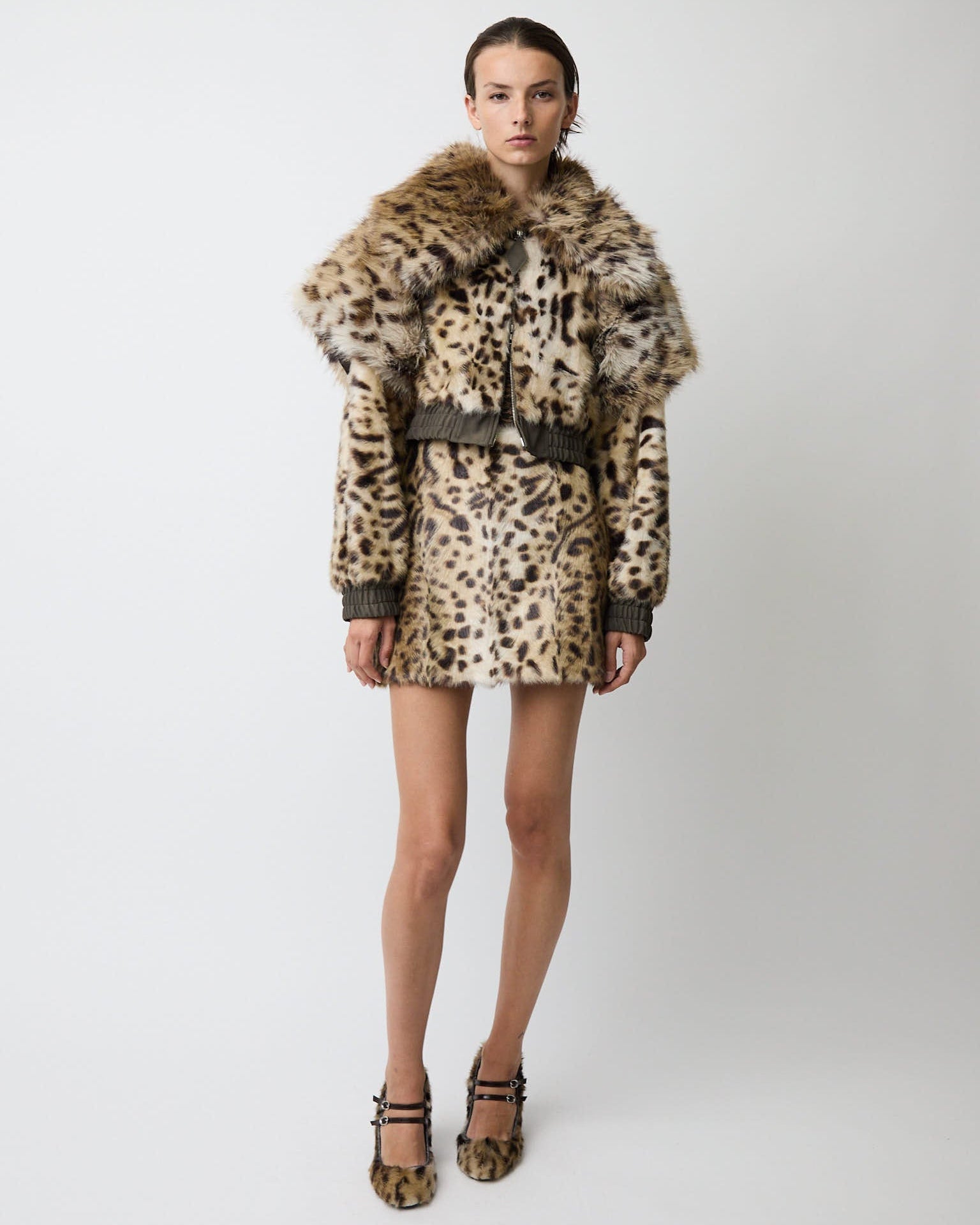 The Valde bomber in faux lynx – Aknvas