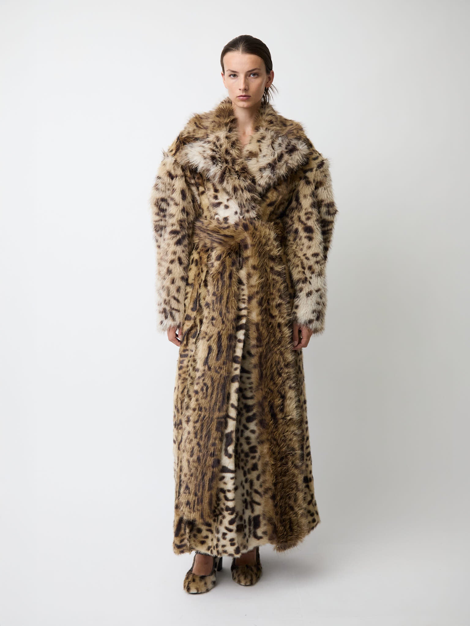 The Kassel coat in faux lynx