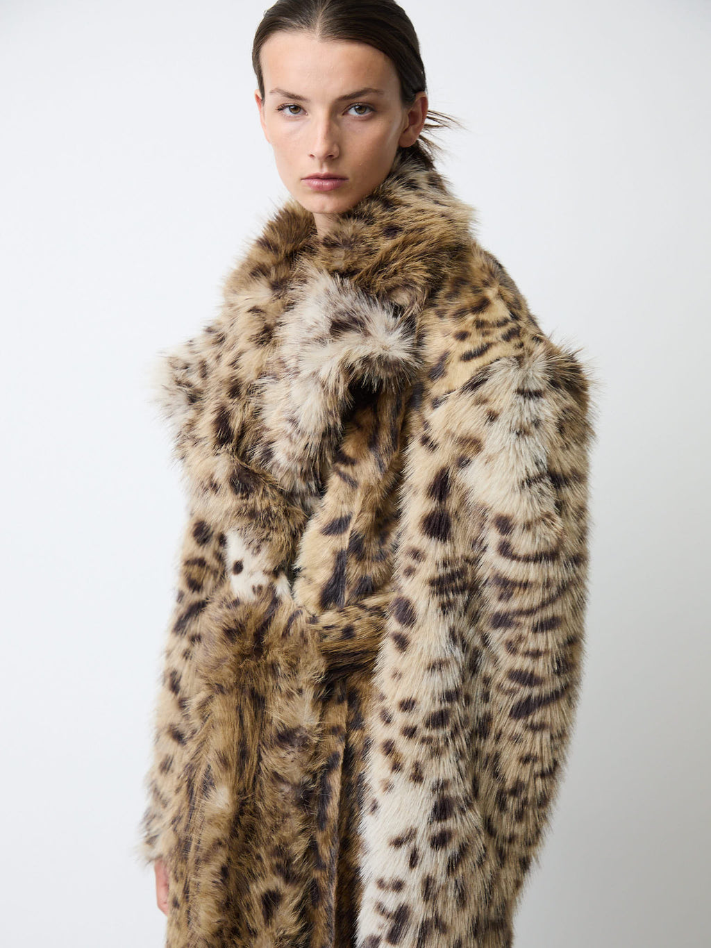 The Kassel coat in faux lynx