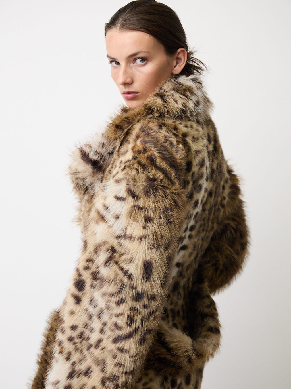 The Kassel coat in faux lynx