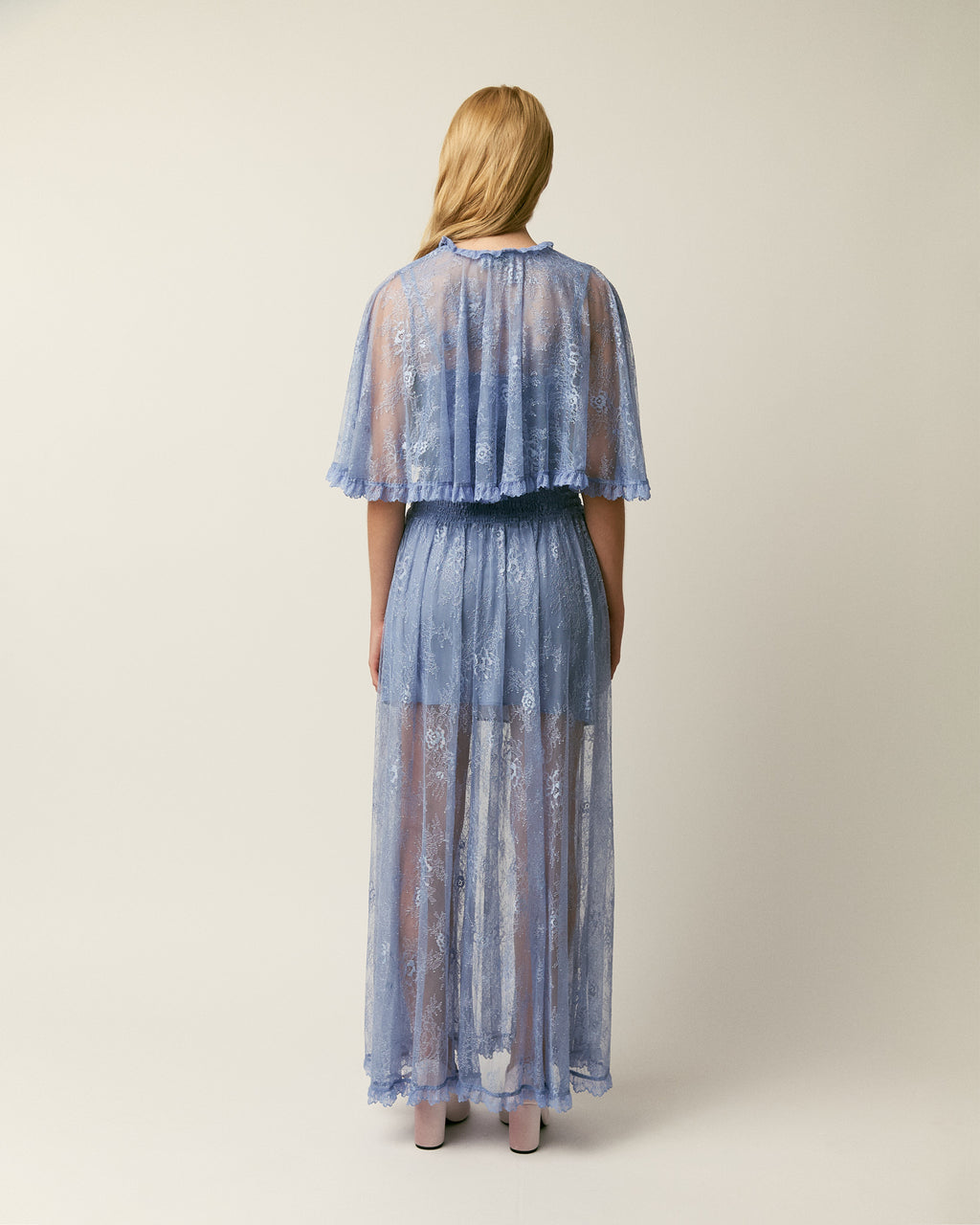 The Tissy gown in lace