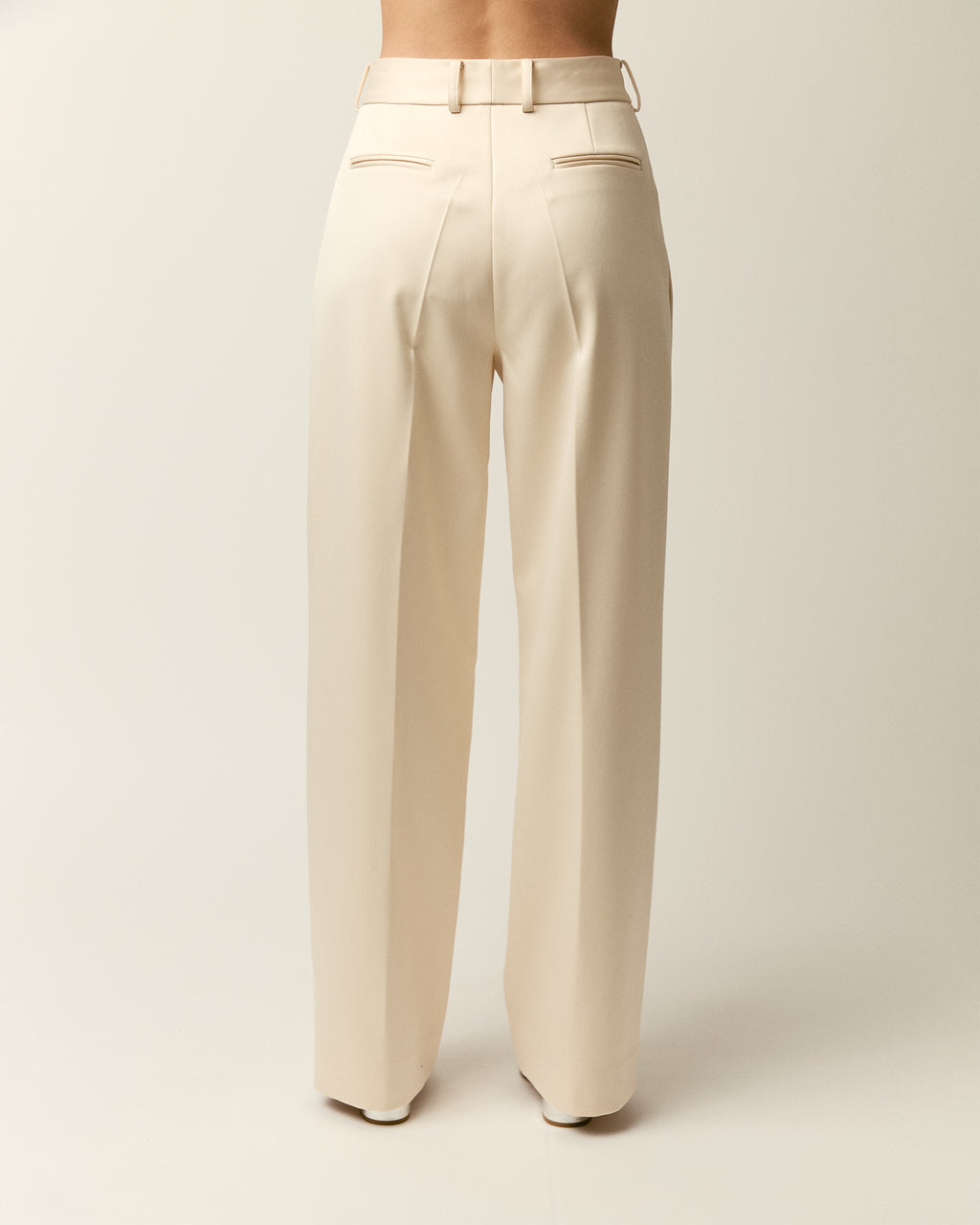 The Petronella pants in duchess satin