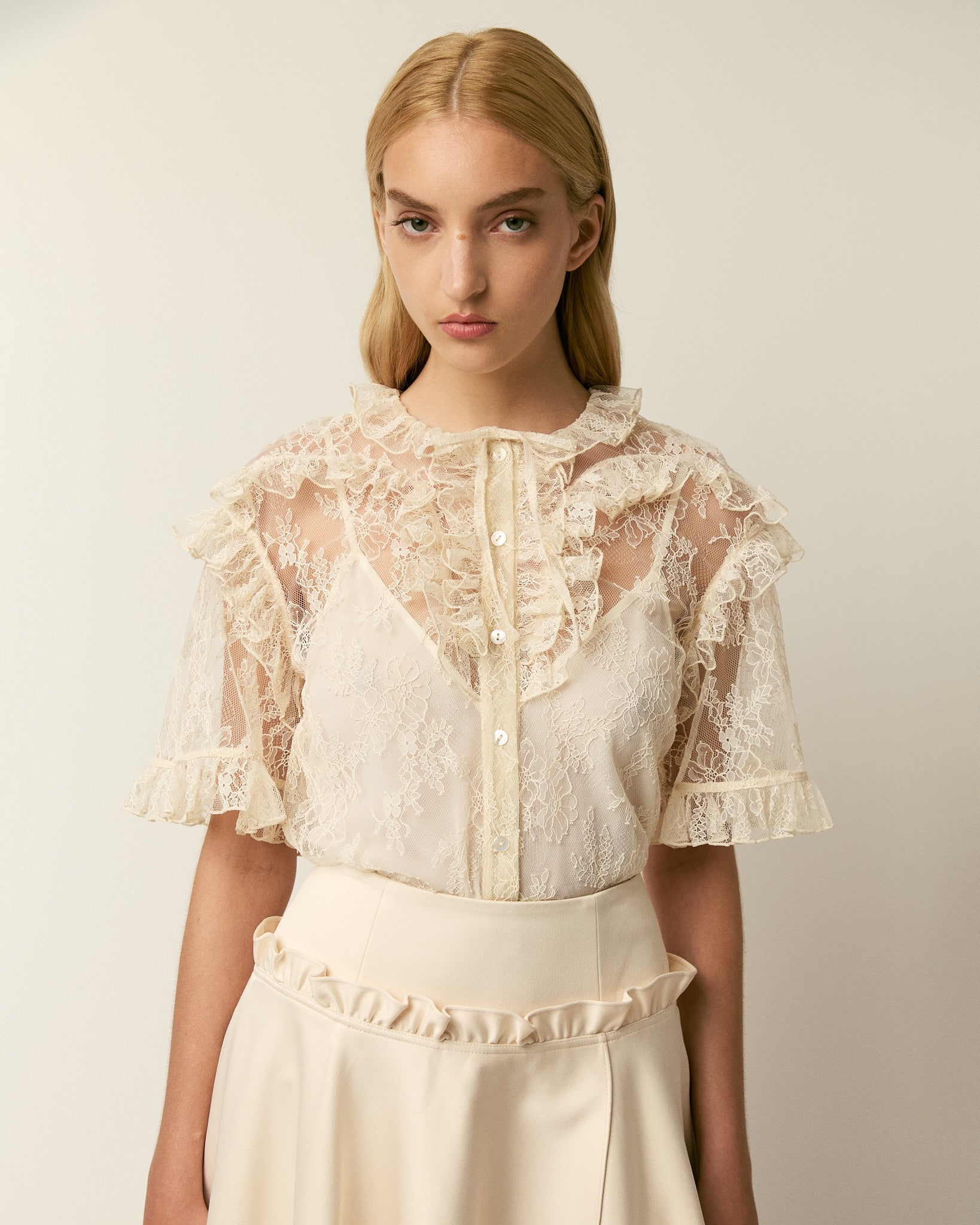 The Kyra lace top