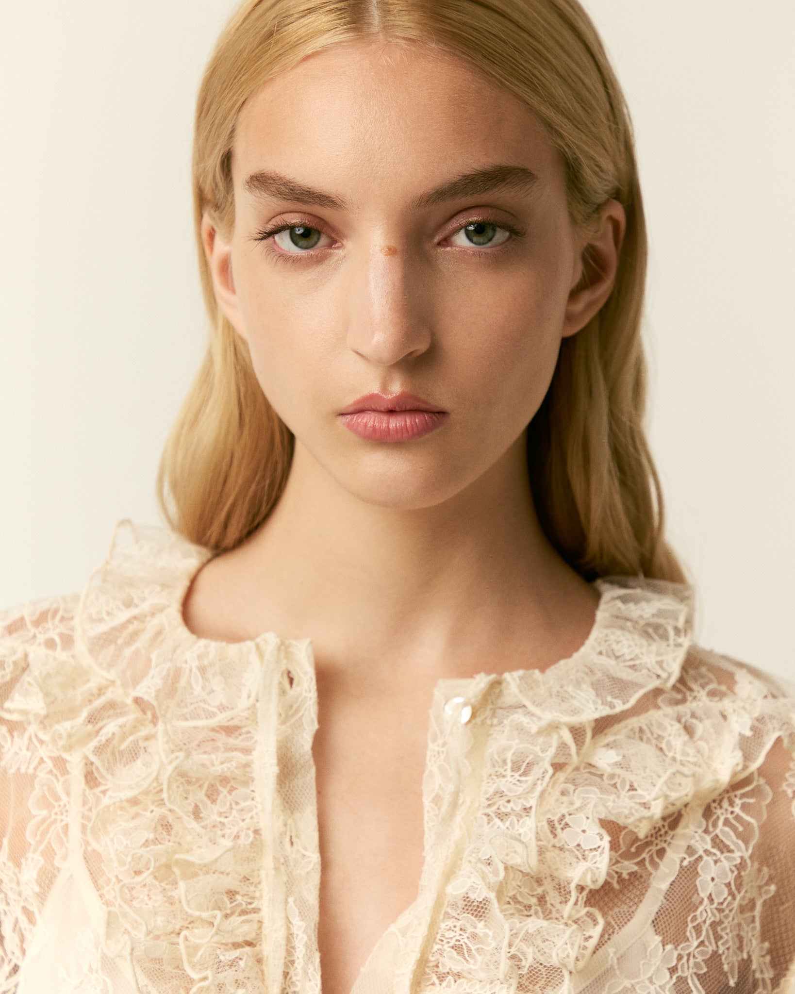 The Kyra lace top