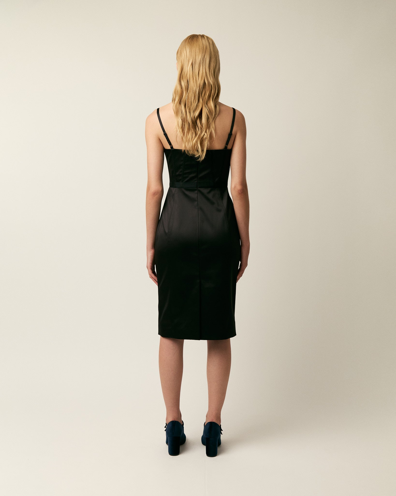 The Carmen dress