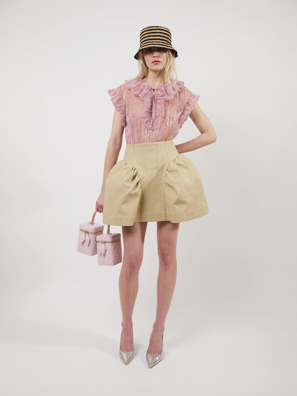 The Este ruffle top in rose