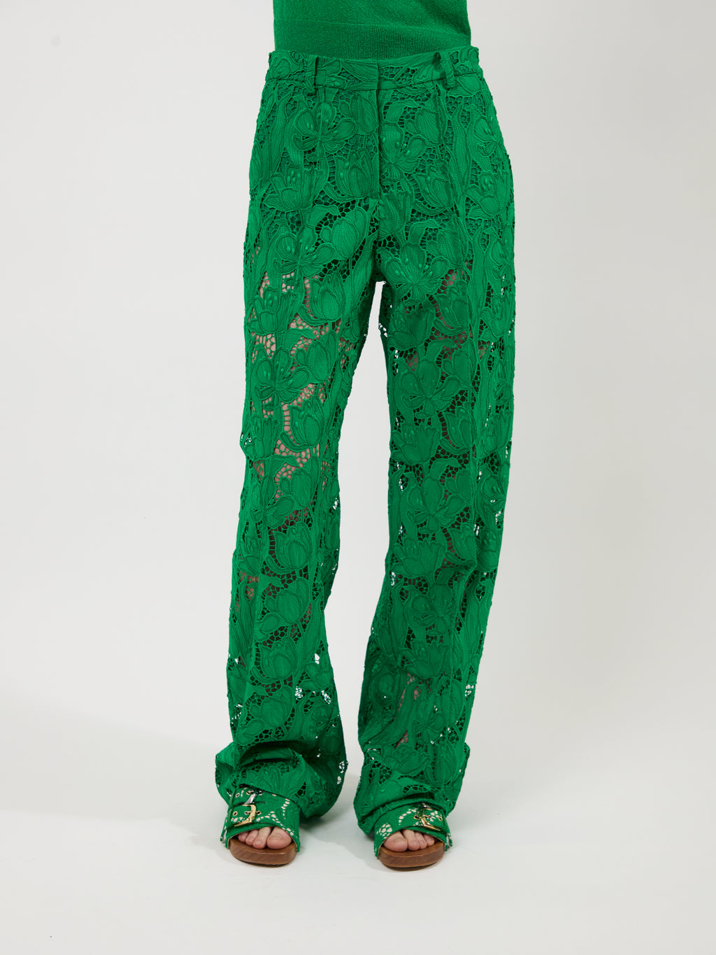 The Elin pants in guipure lace