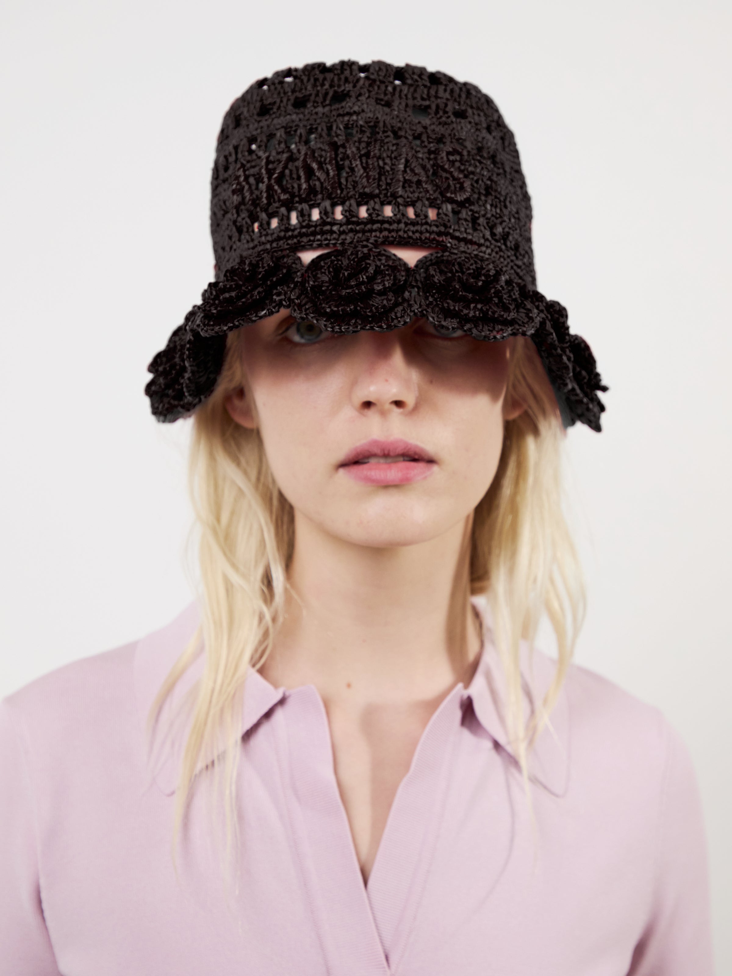 The Cass raffia bucket hat in black