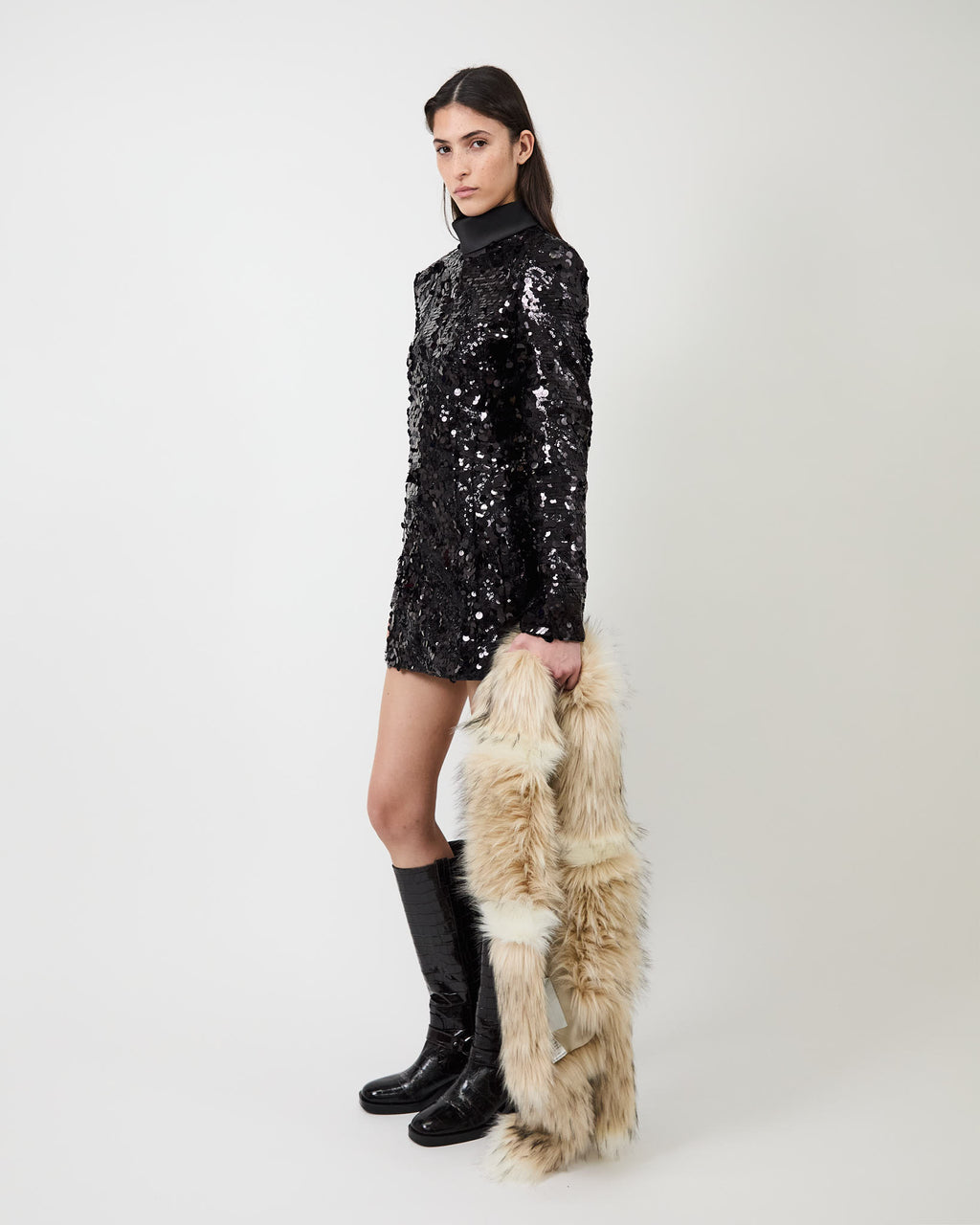 The Toni sequin dress in black