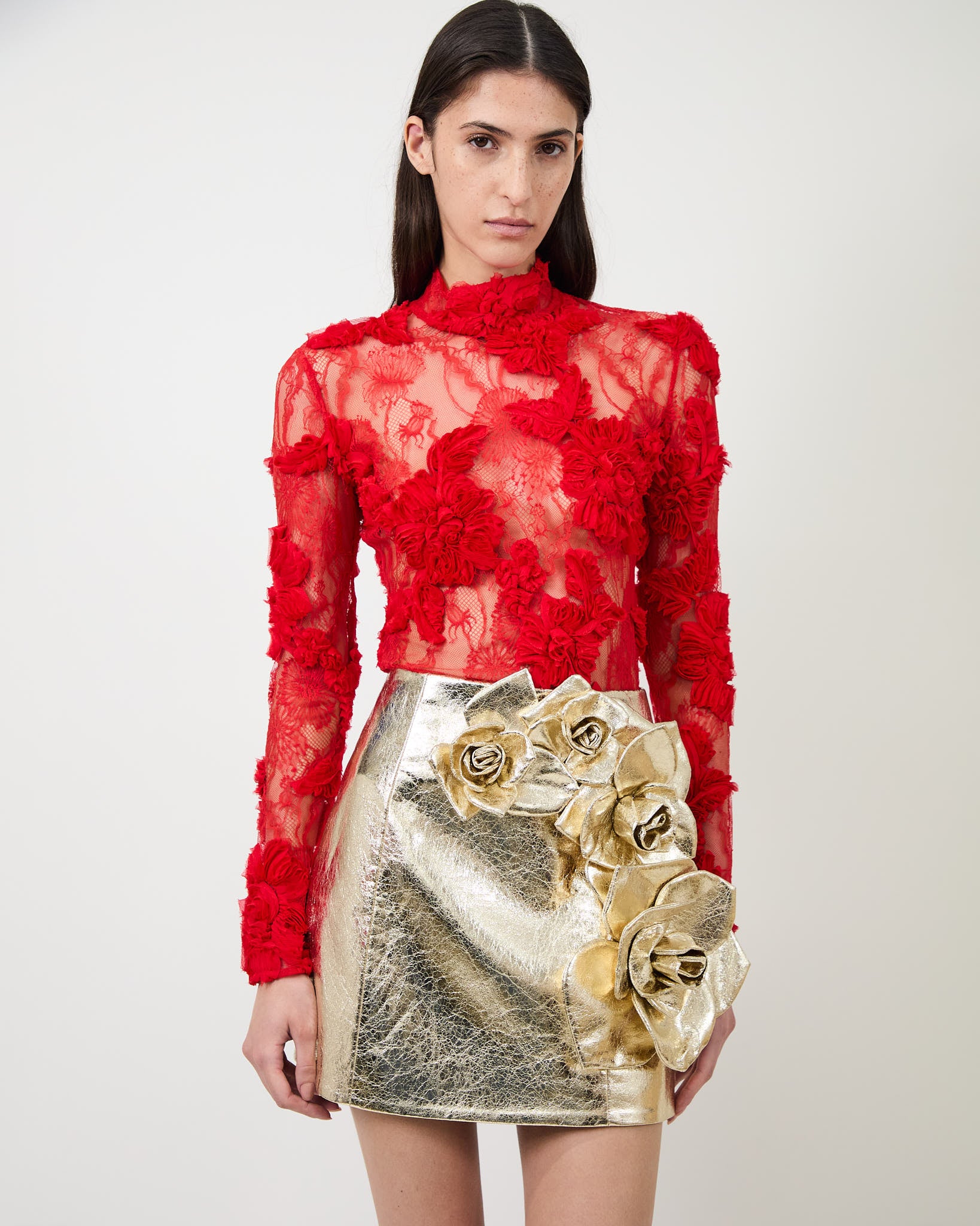 The Freja lace top in red