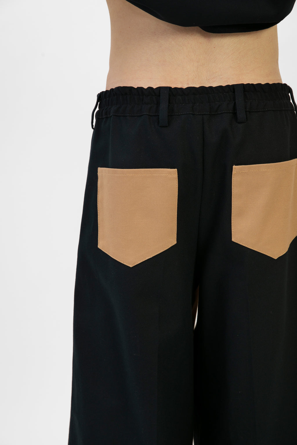 The two-toned Tate pants