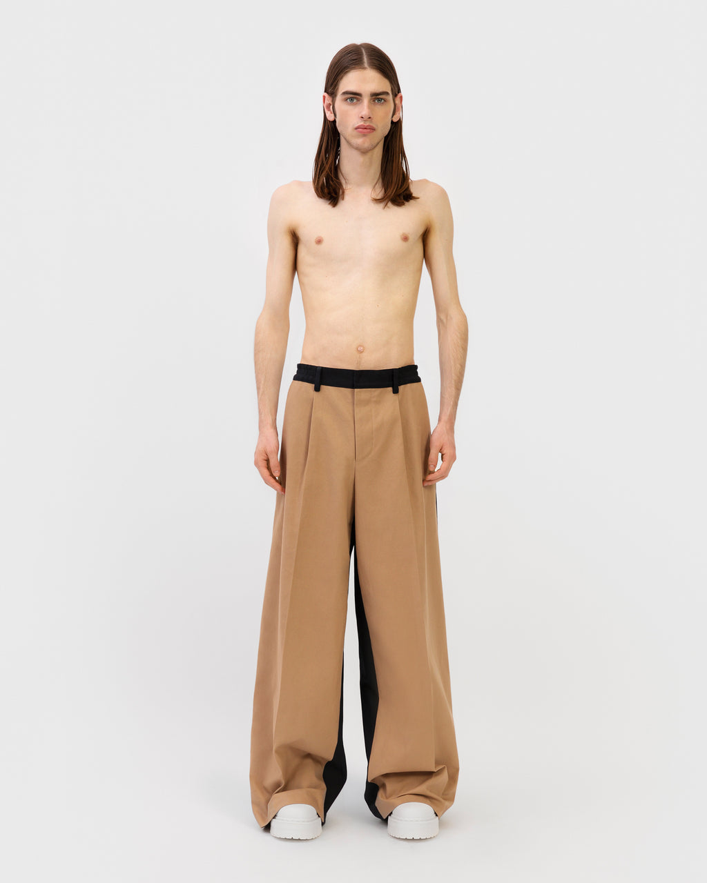 The two-toned Tate pants