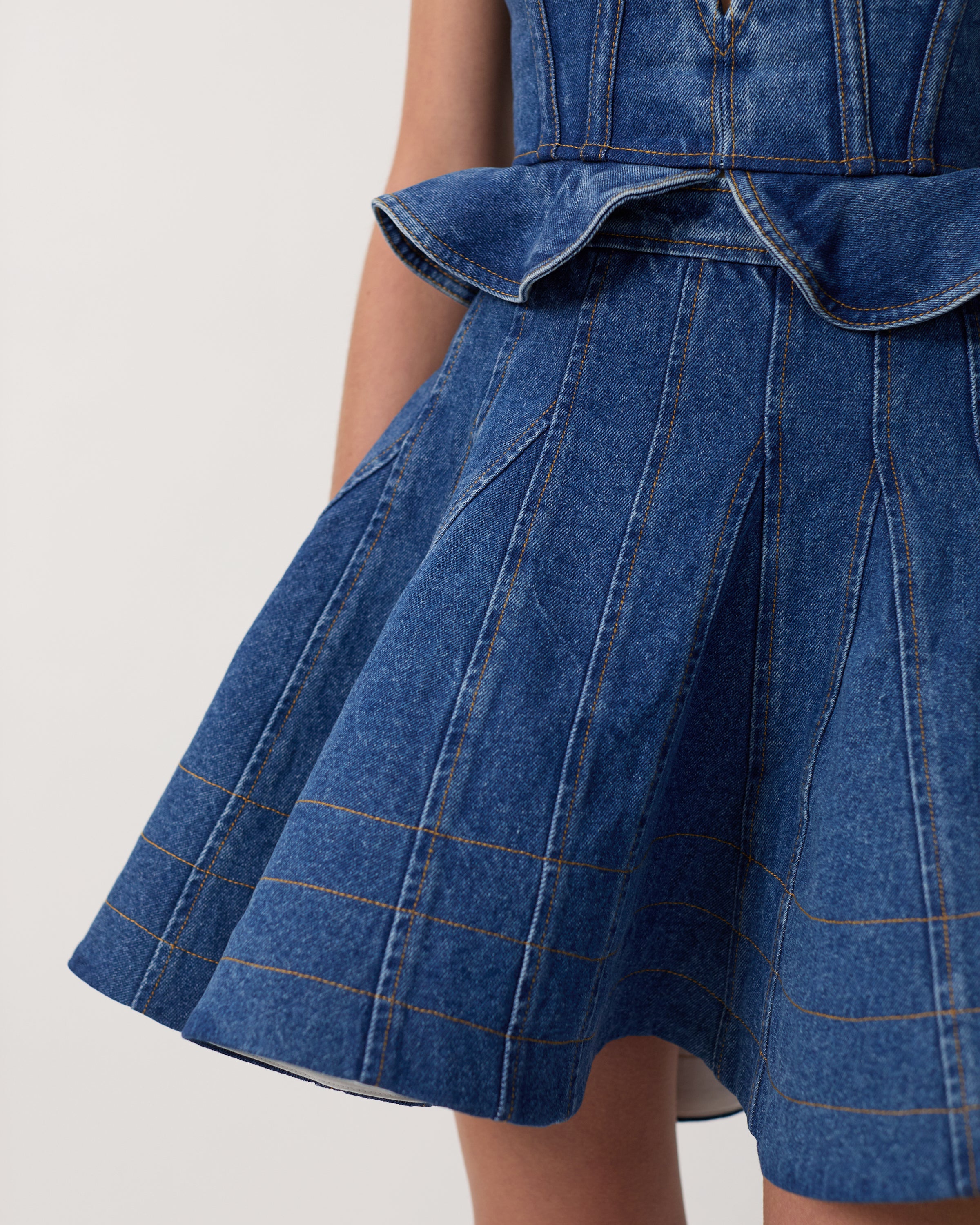 The Kalle skirt in deep blue