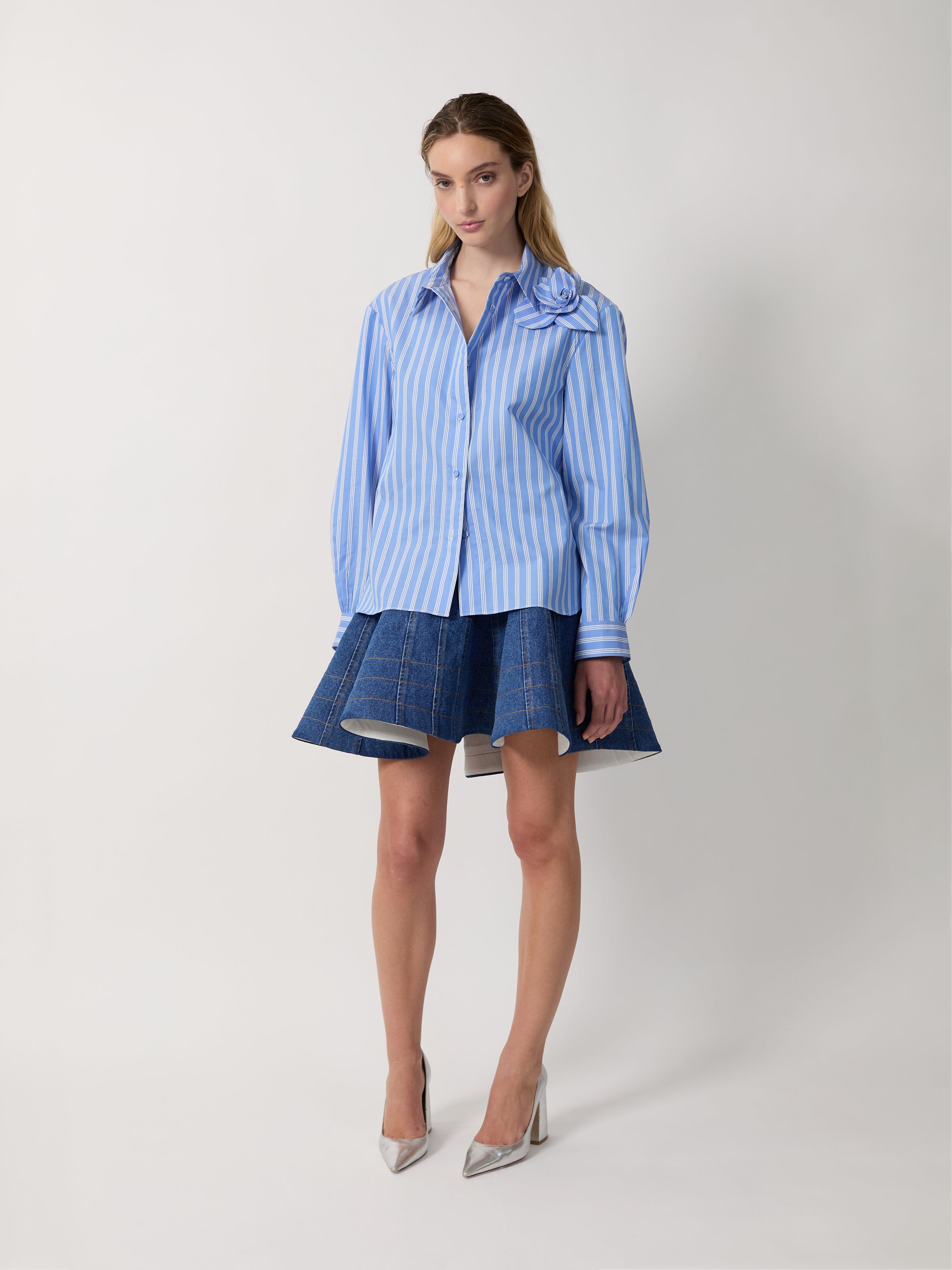 The Flor shirt in blue stripe