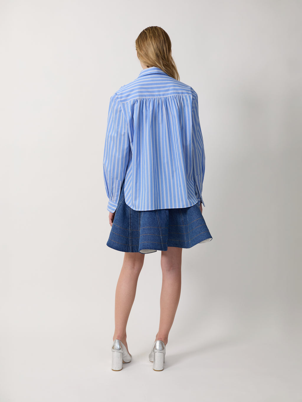 The Flor shirt in blue stripe