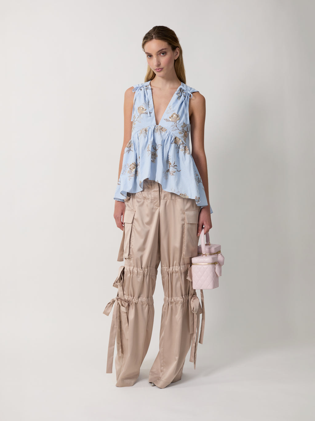 The Odin trousers in taupe satin