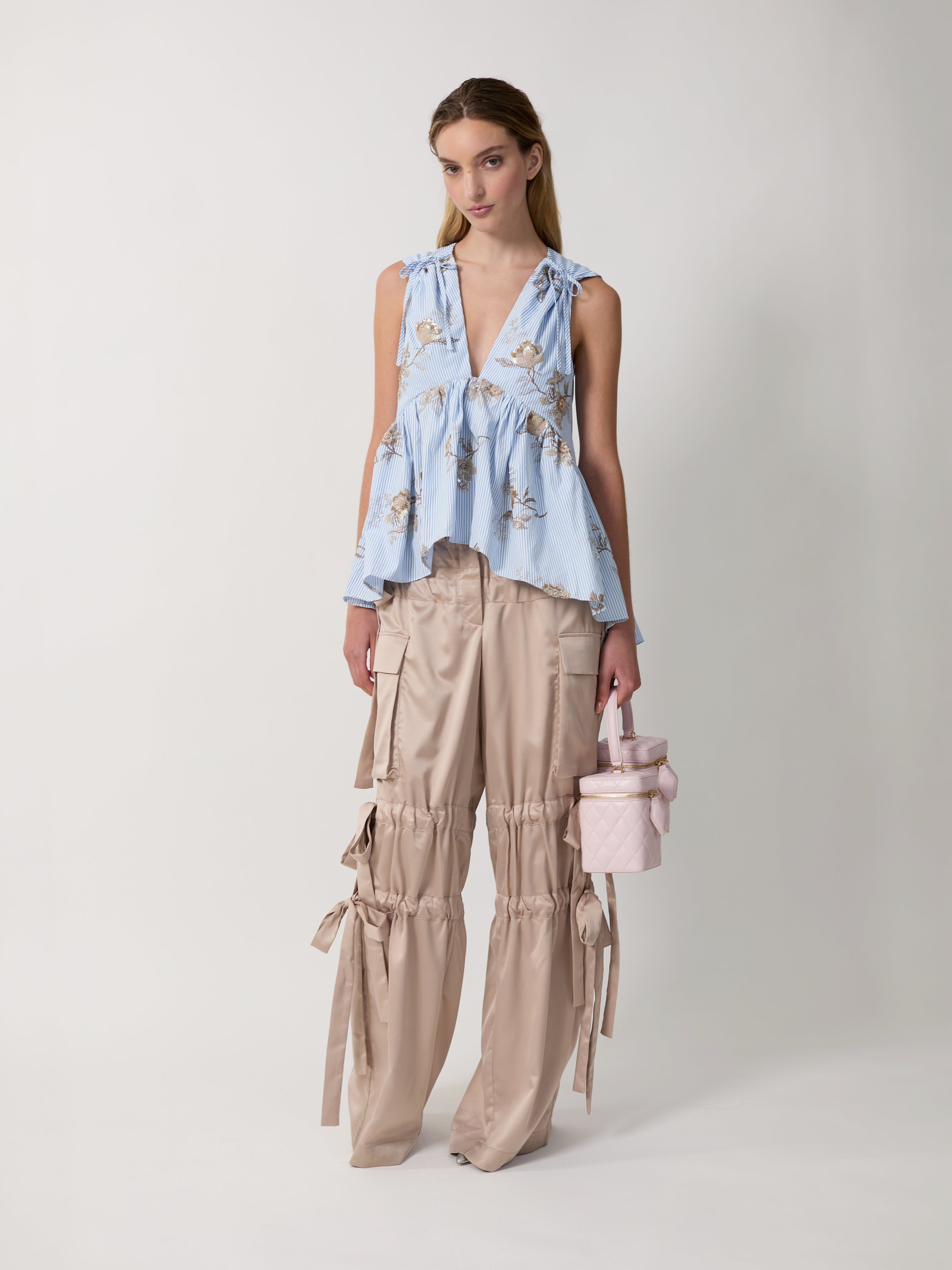 The Odin trousers in taupe satin