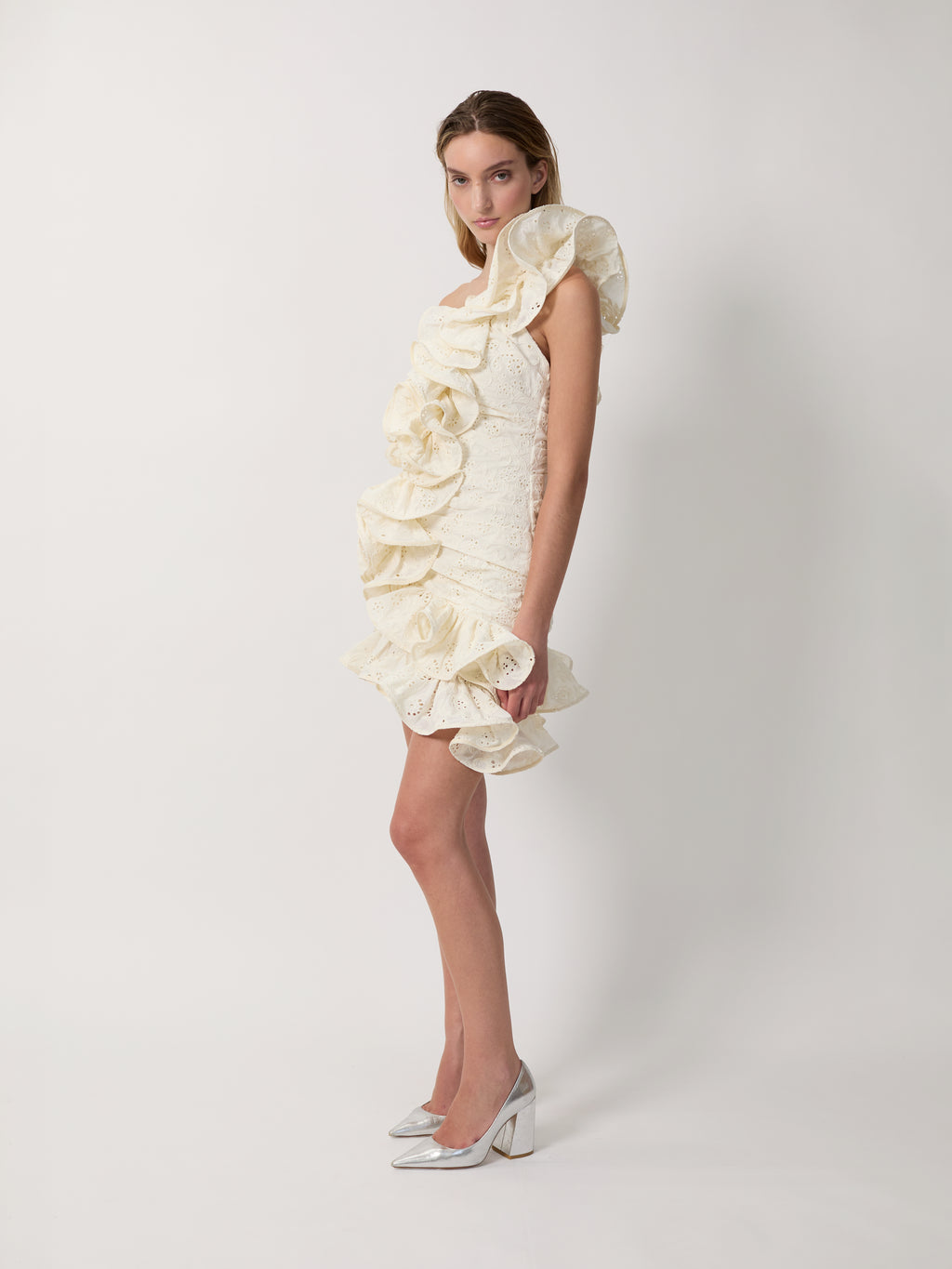 The Sonia dress in cream