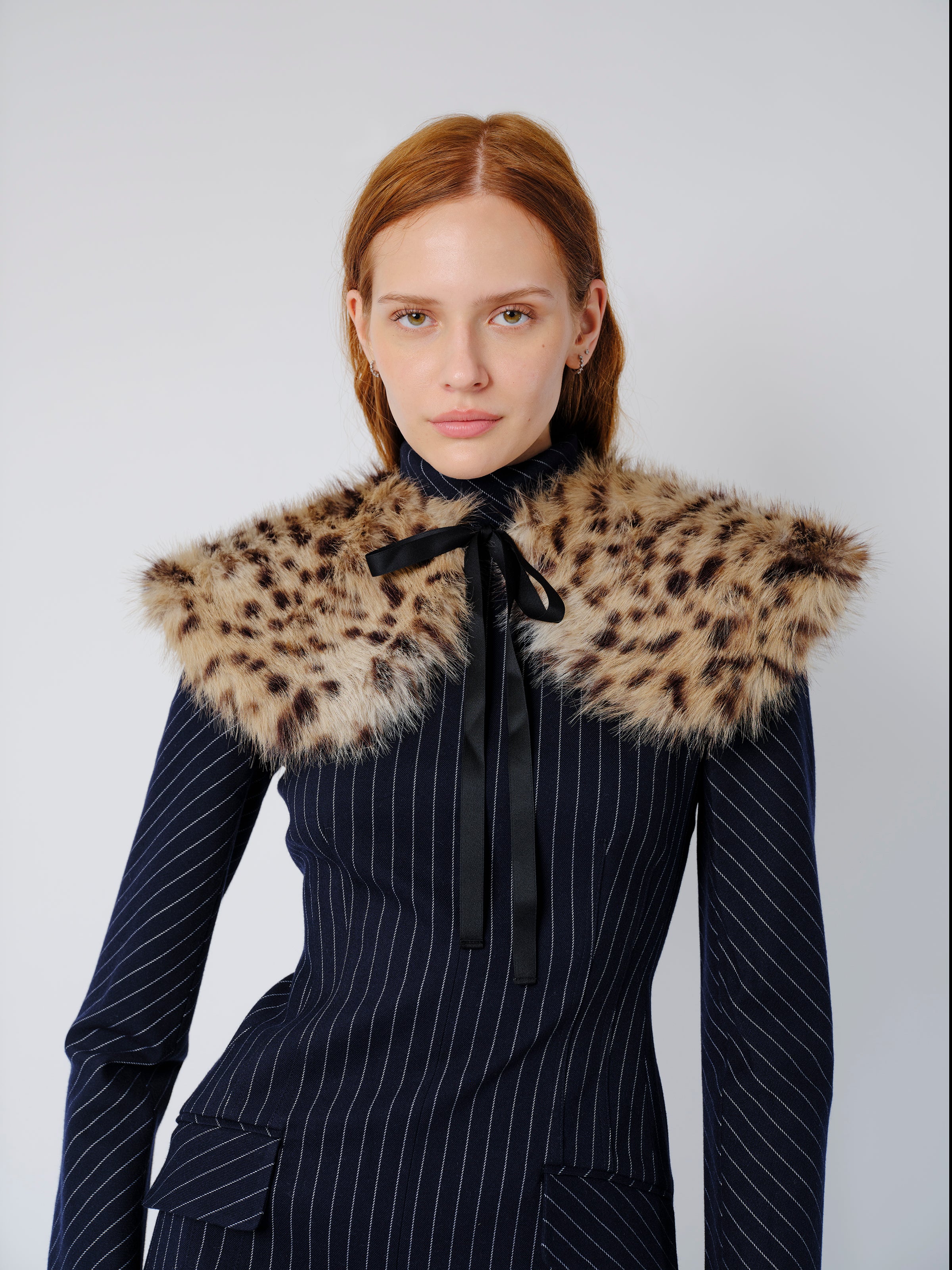 The lynx fur collar