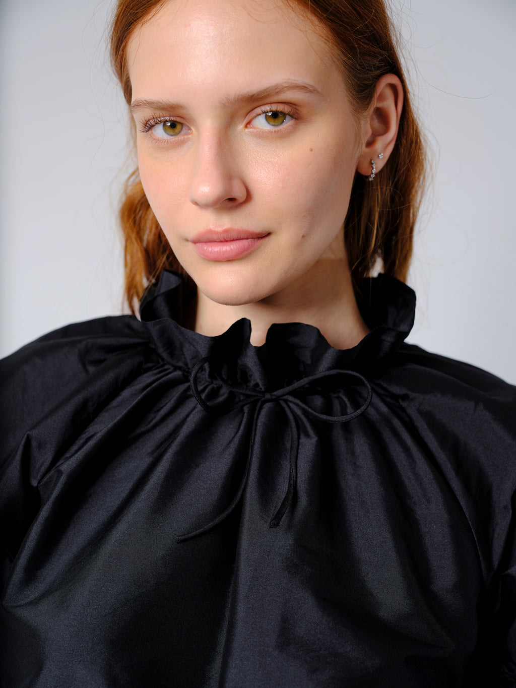 The Rosalina blouse in black