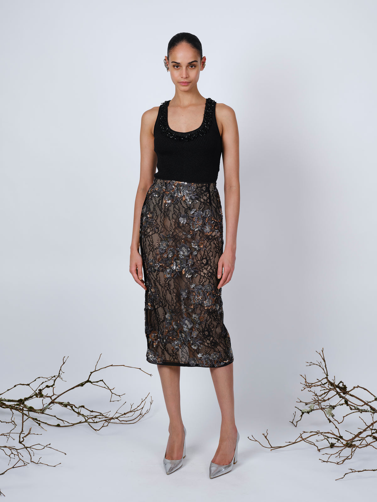 The Clarissa pencil skirt in embroidered lace