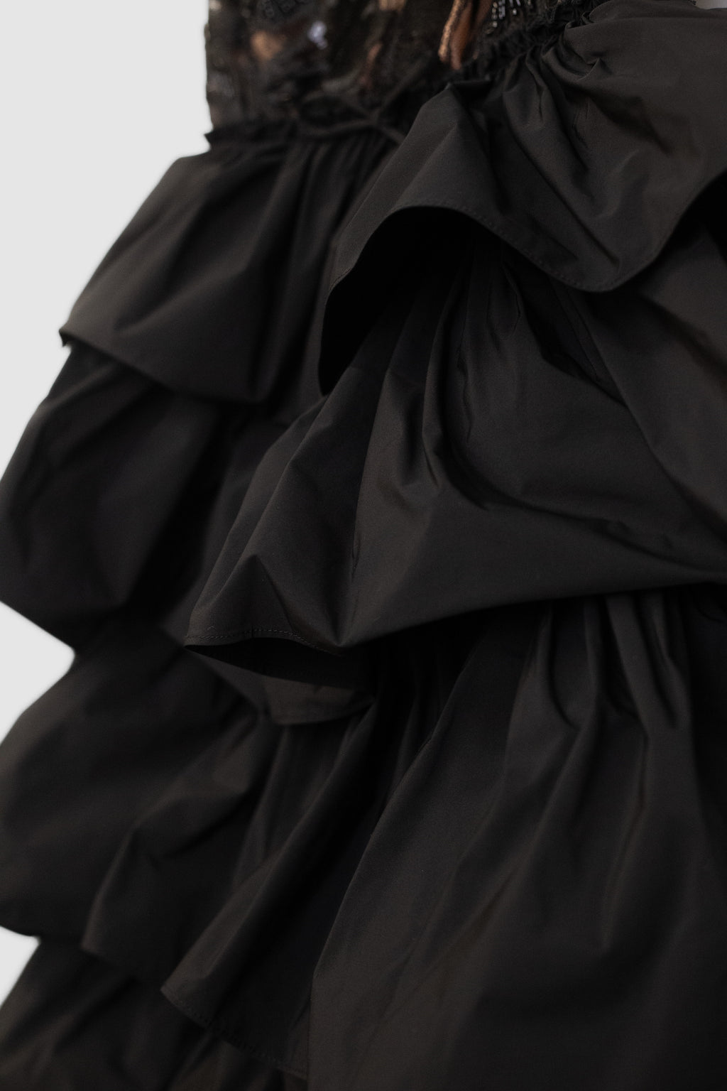 The Etta gown in lace and taffeta