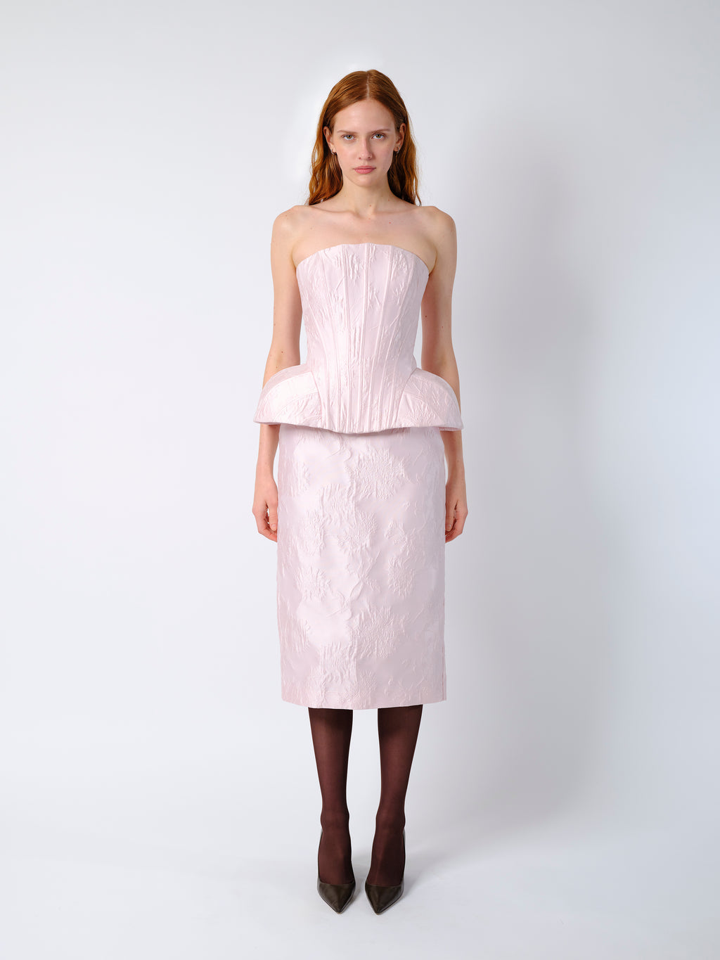 The Clarissa pencil skirt in pale pink brocade