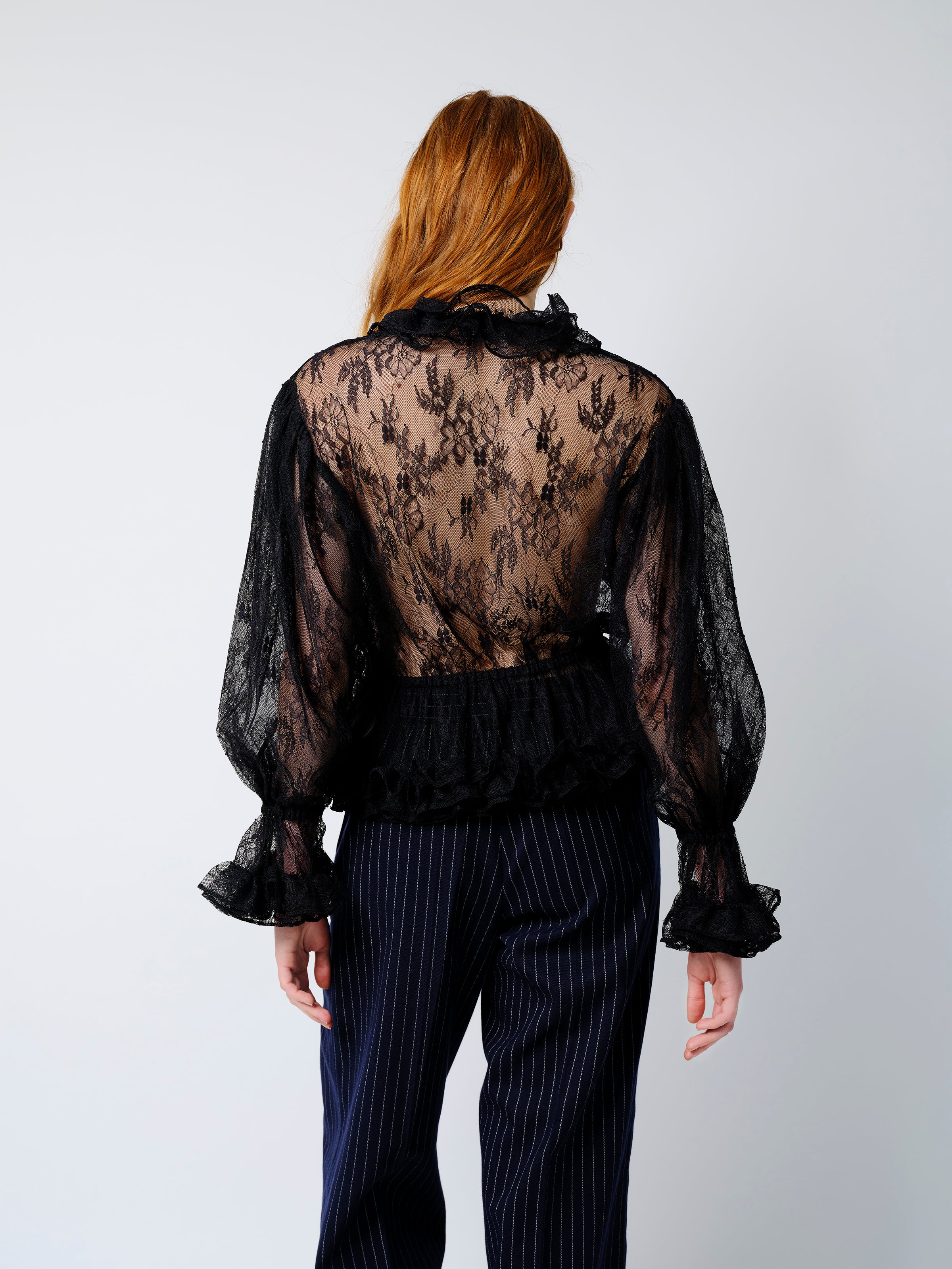The Elisa jacket in lace