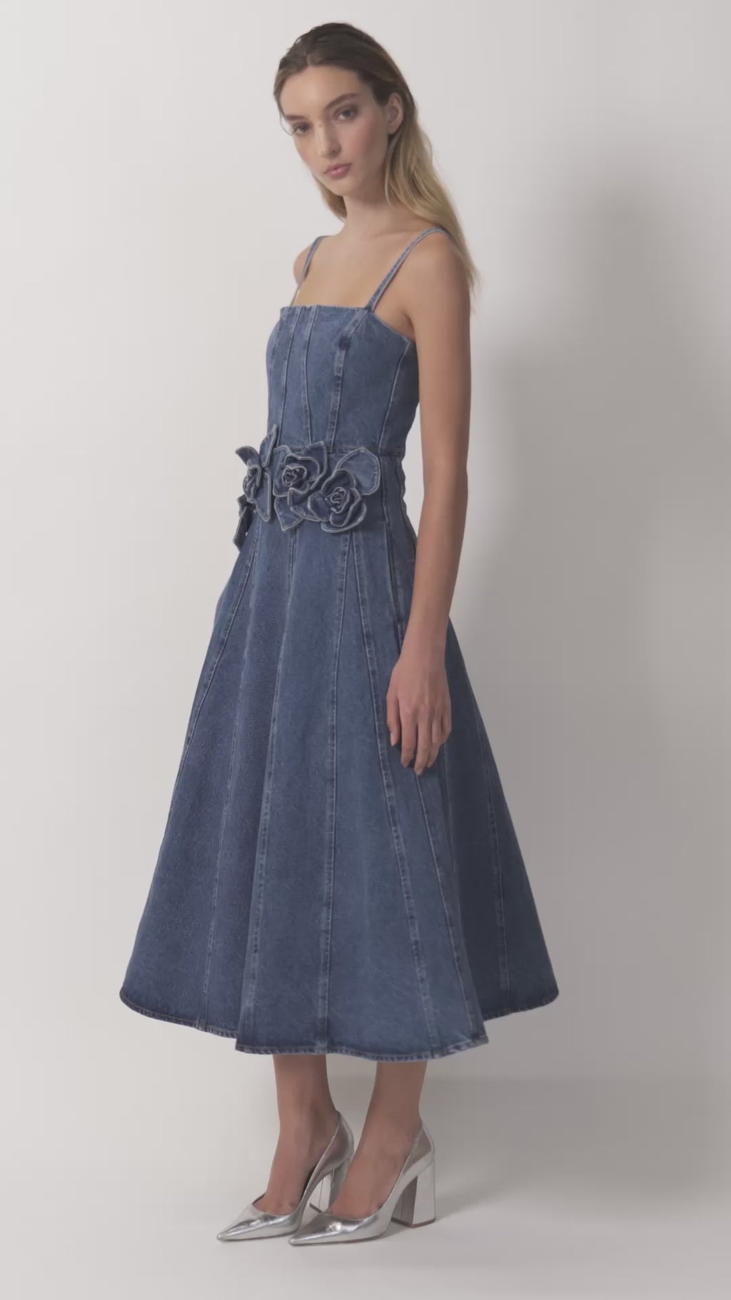 The Eryn dress in denim