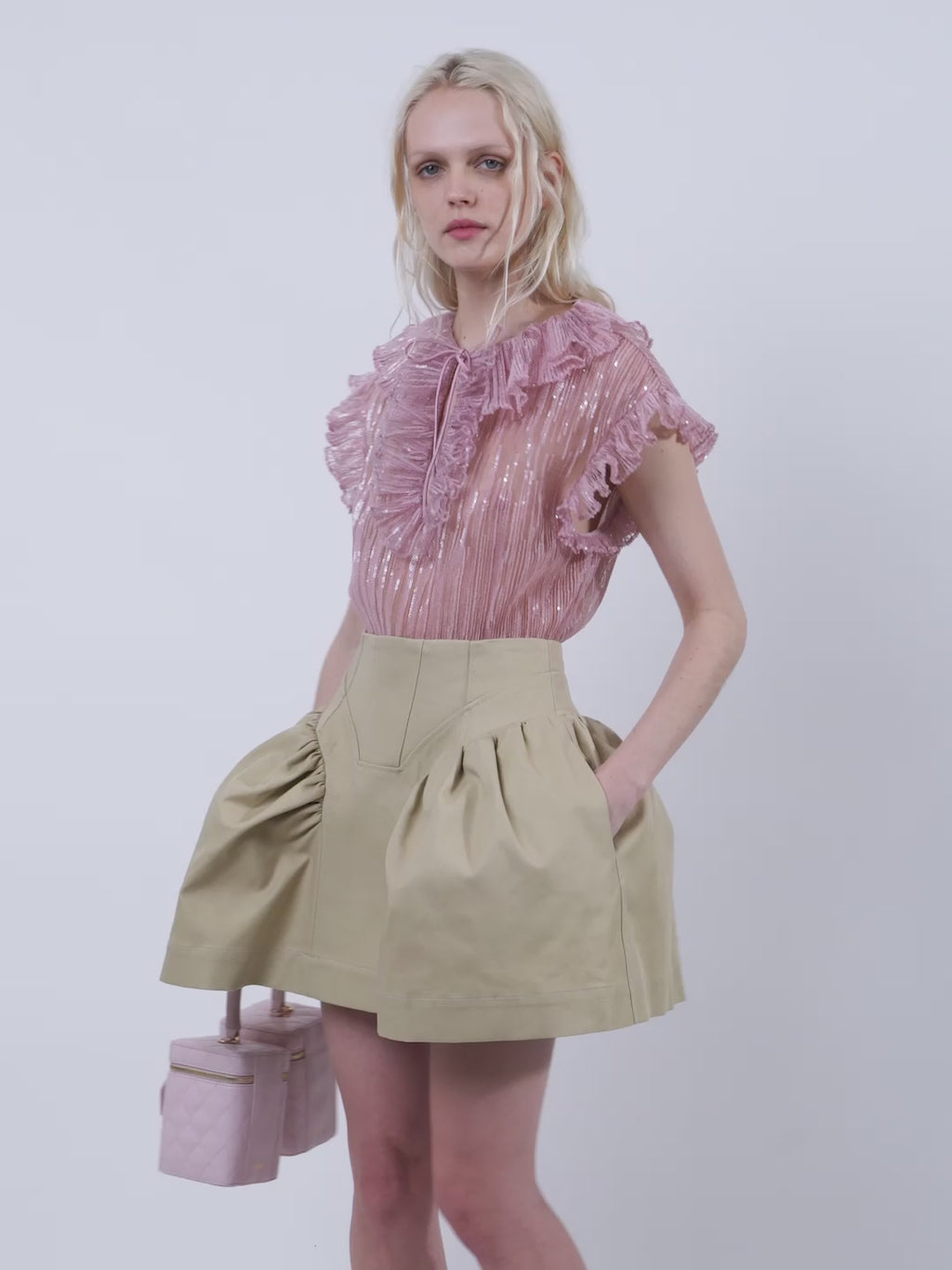 The Este ruffle top in rose